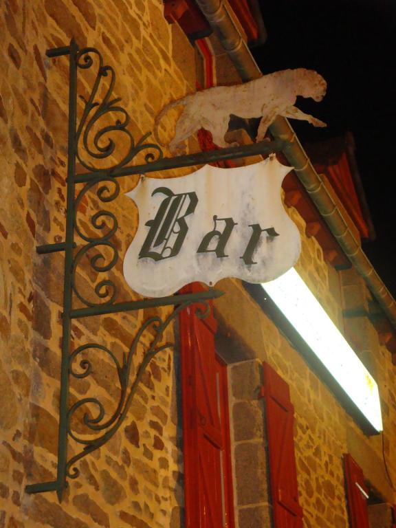 Auberge Du Chateau Châteauneuf-dʼIlle-et-Vilaine Esterno foto